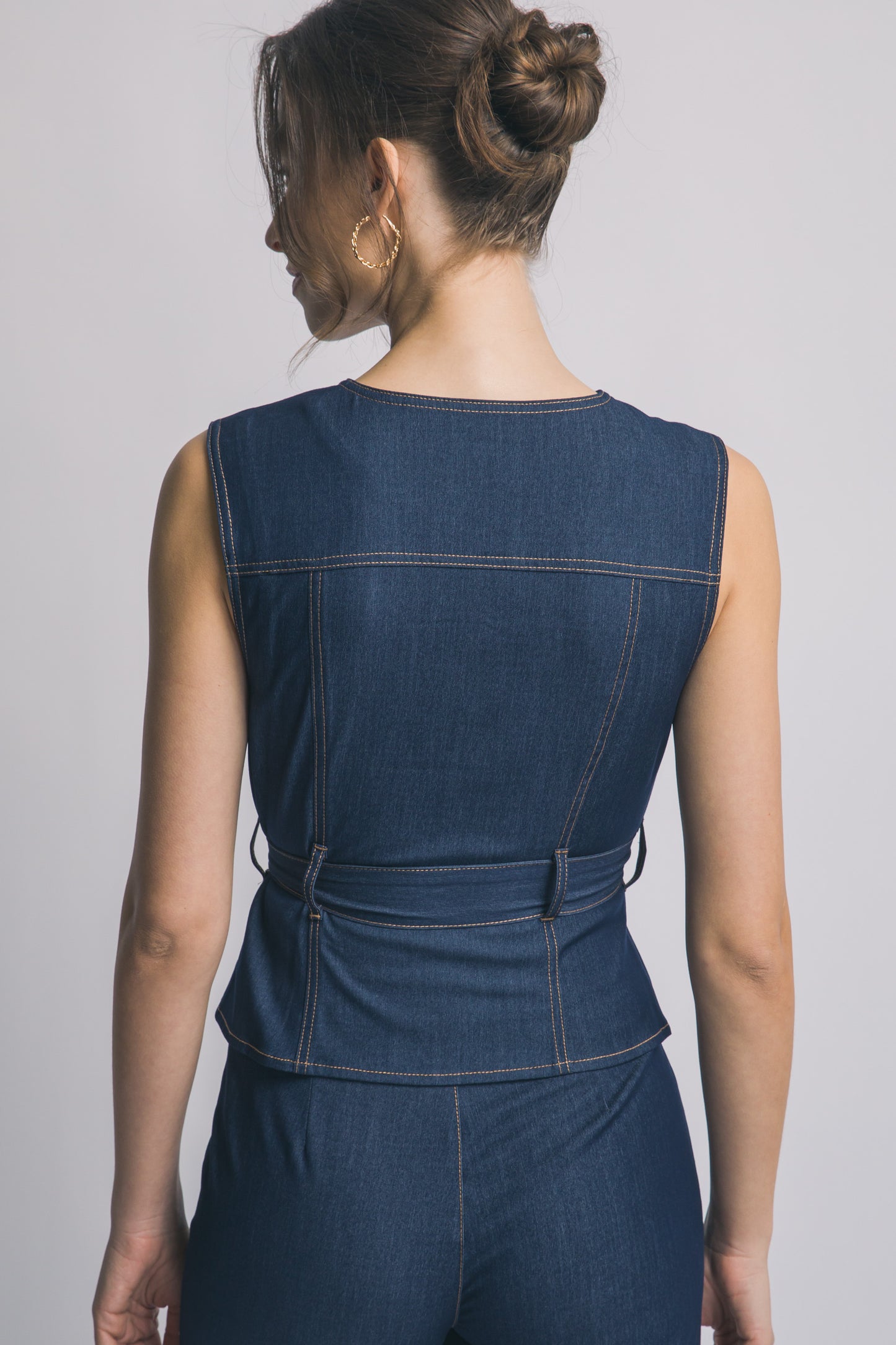 SET CHALECO Y PANTALON