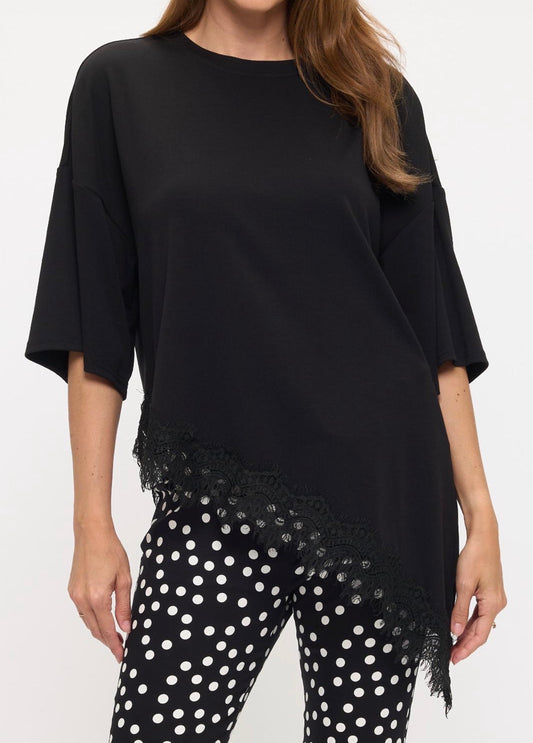 CAMISA ASIMÉTRICA CON ENCAJE