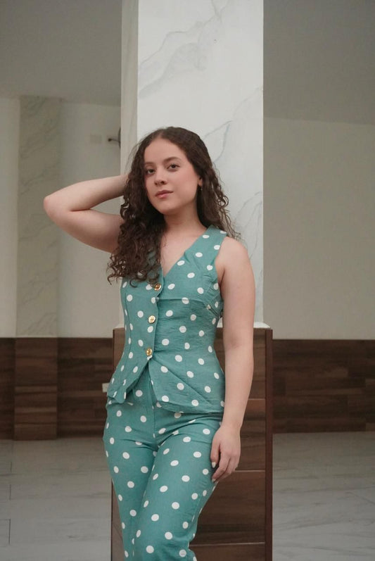 SET CHALECO Y PANTALON PUNTOS