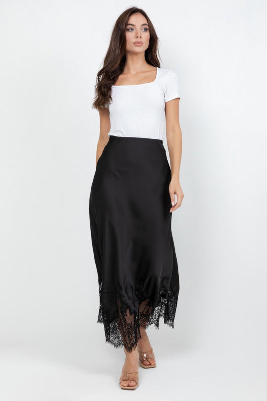 FALDA SATIN CON ENCAJE