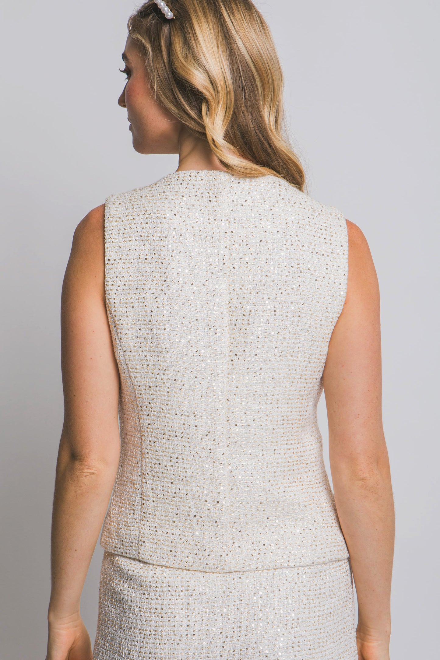 CHALECO BOTONES DORADOS