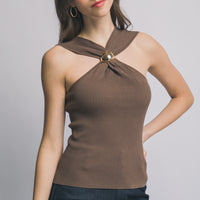 BLUSA CON DETALLE DORADO