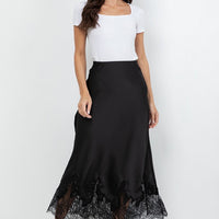 FALDA SATIN CON ENCAJE